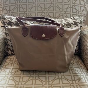 Longchamp Le pliage Original Tote bag tan color *used*